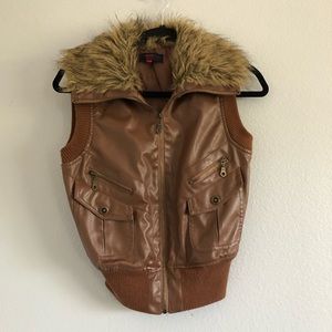 Neu Look Brown Pleather Vest Size S